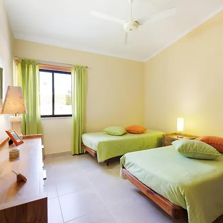 Casa Palmeira 4*